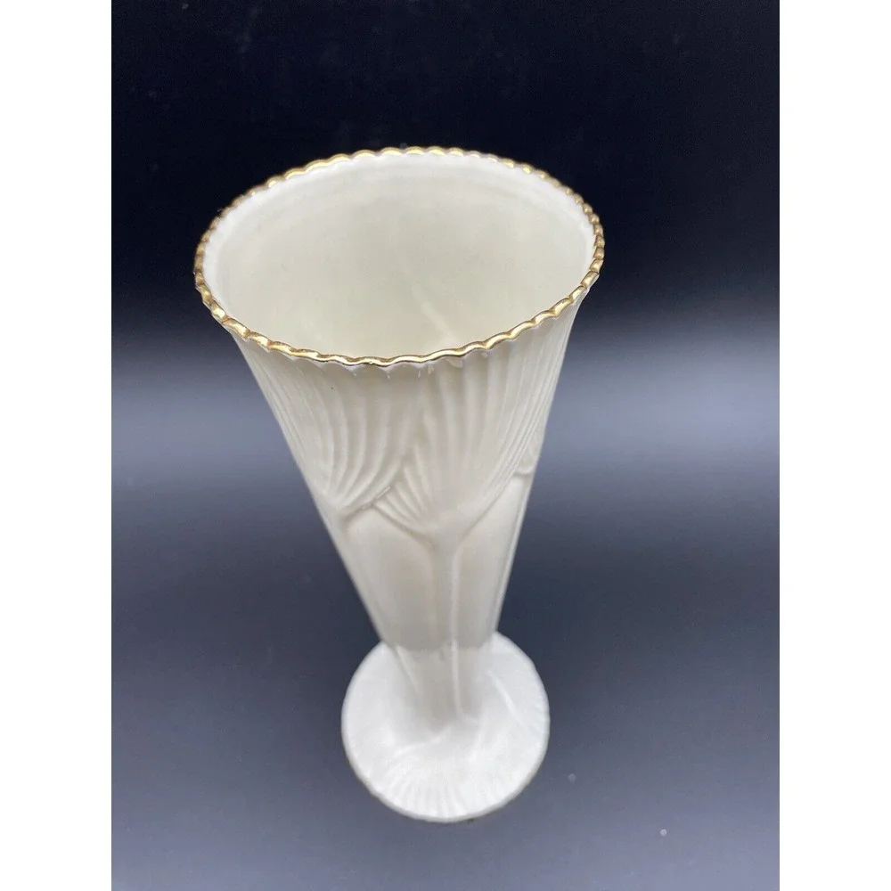 Marilyn Roman Designs Vase Liza's Lilly Cream‎ And Gold
